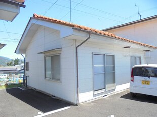 中野戸建アパート　102の物件外観写真